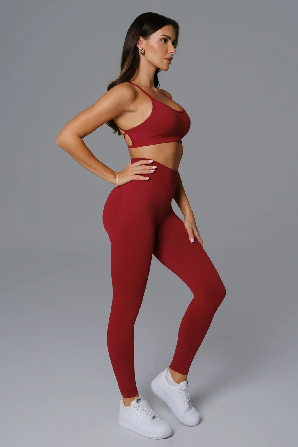 Briana Sports Bra - Maroon