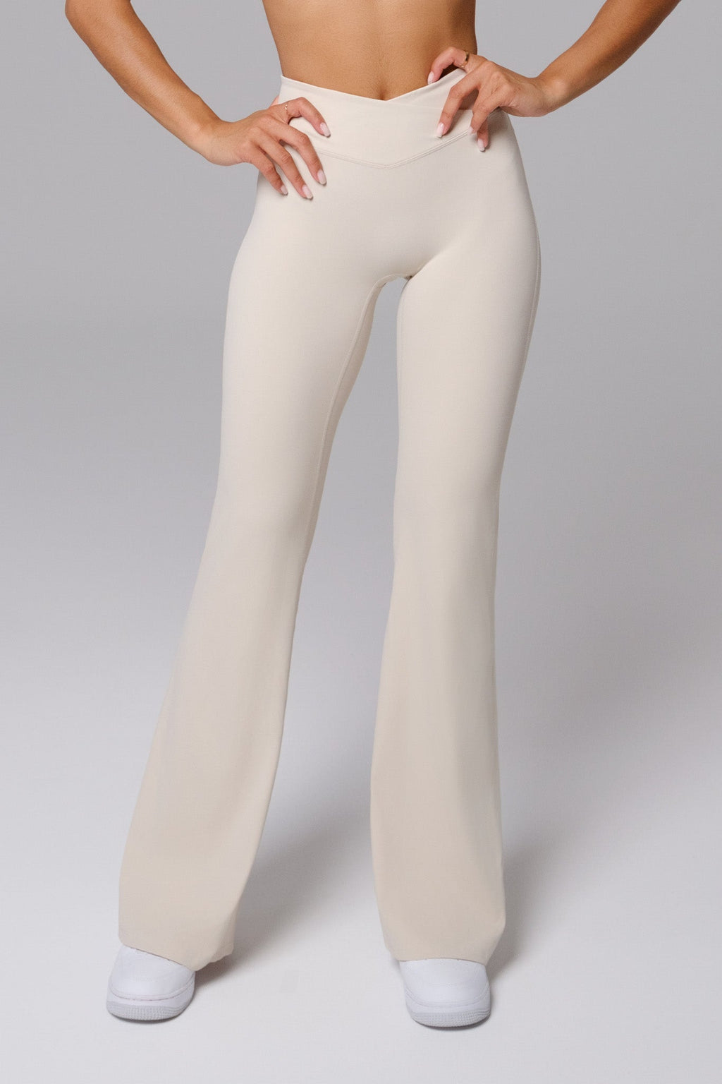 Maeve Flare Leggings - Ivory