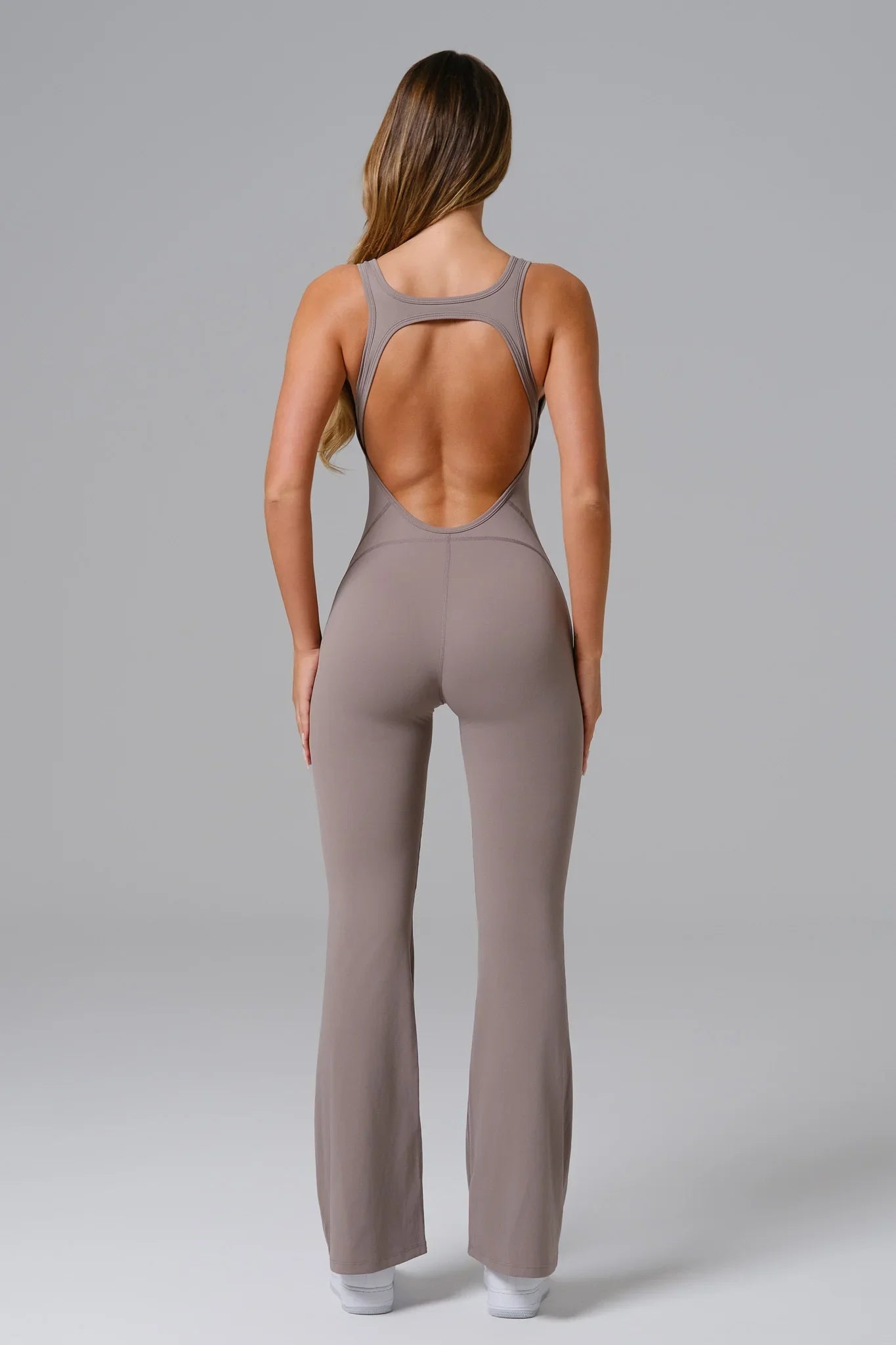 Maya Jumpsuit - Cool Taupe