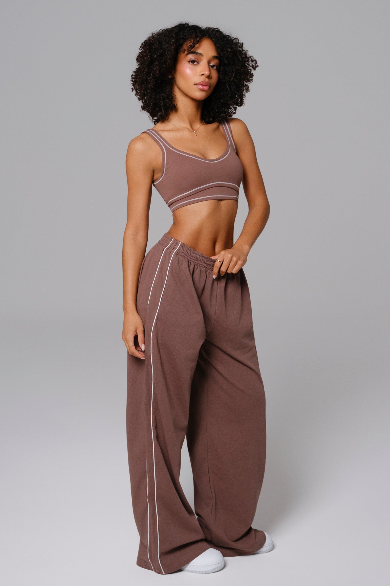 Nadine Sports Bra - Soft Chestnut