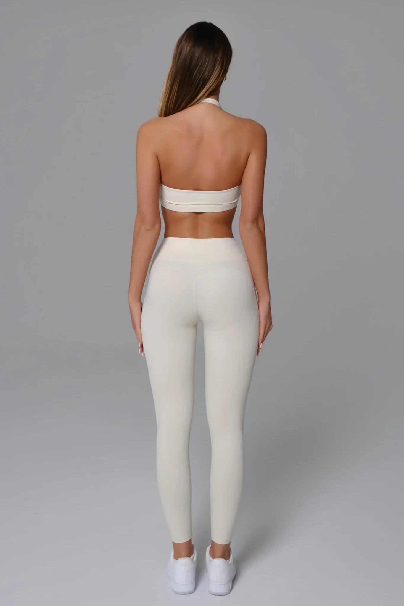 Nicole Halter Sports Bra - Oatmilk